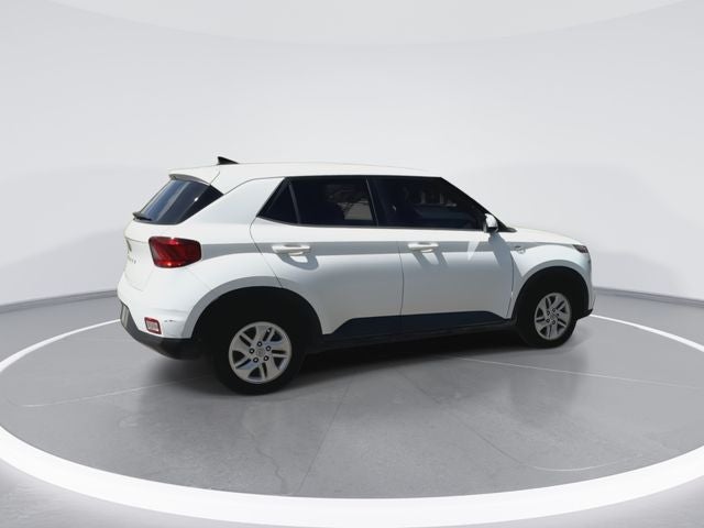 2022 Hyundai Venue SE