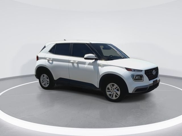 2022 Hyundai Venue SE