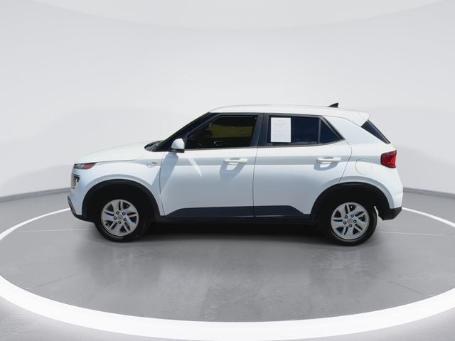 2022 Hyundai Venue SE