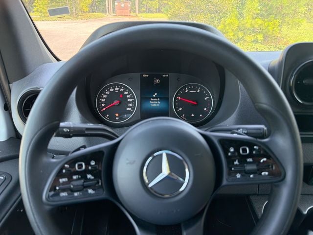 2024 Mercedes-Benz Sprinter 2500 Passenger 144 WB