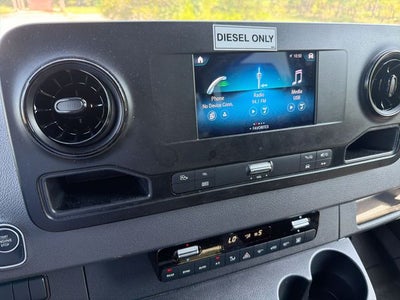 2024 Mercedes-Benz Sprinter 2500 Passenger 144 WB