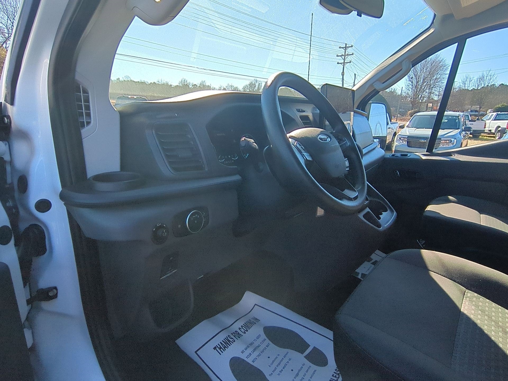 2022 Ford Transit Passenger Wagon XLT