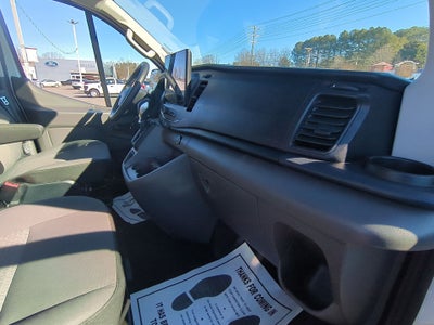 2022 Ford Transit Passenger Wagon XLT