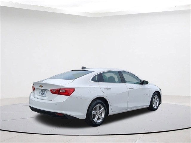 2022 Chevrolet Malibu LS