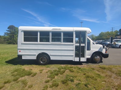 2011 Chevrolet Express Commercial Cutaway Work Van