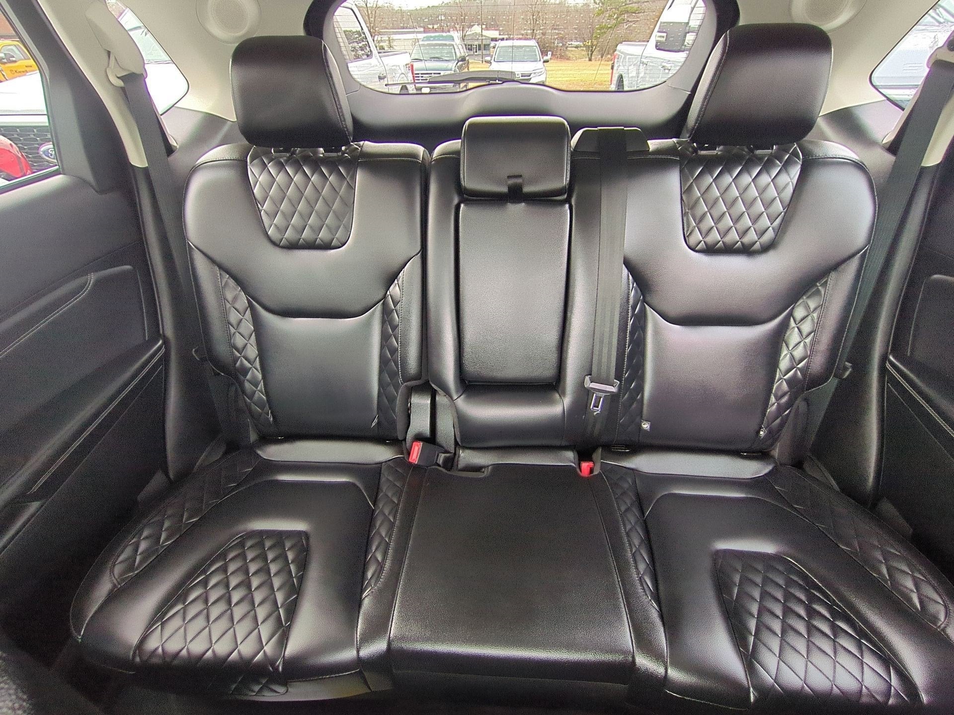 2024 Ford Edge Titanium