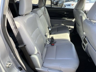 2020 Honda Pilot Touring 8-Passenger