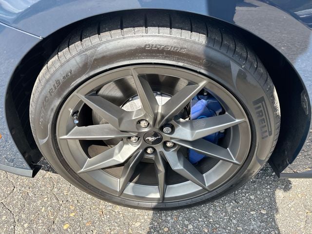 2025 Ford Mustang Dark Horse