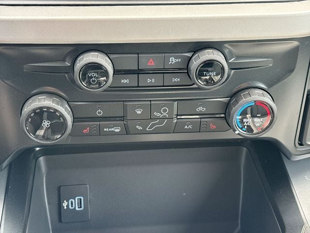 2026 Ford F-450SD XLT DRW