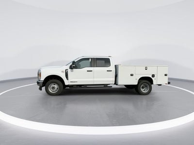 2026 Ford F-350SD XL DRW Knapheide 11' Service Body