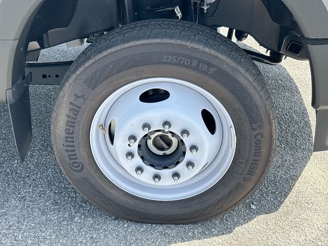 2025 Ford F-550SD XL DRW