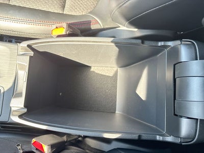 2025 Ford Escape Hybrid ST-Line