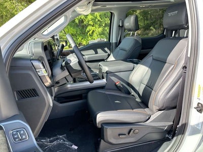 2026 Ford F-250SD Lariat T SPORT VALOR PKG-LIFT