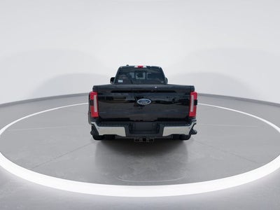 2026 Ford F-350SD Lariat DRW