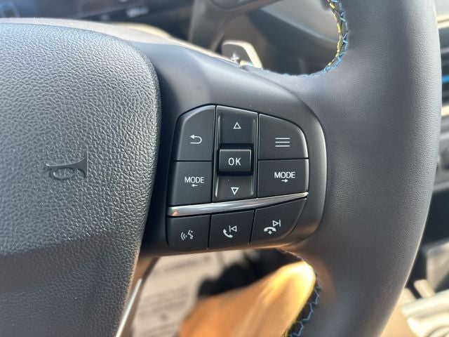 2025 Ford Maverick Lobo Standard