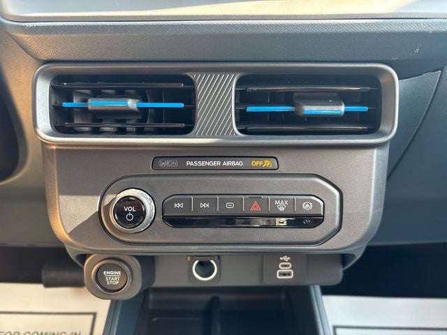 2025 Ford Maverick Lobo Standard