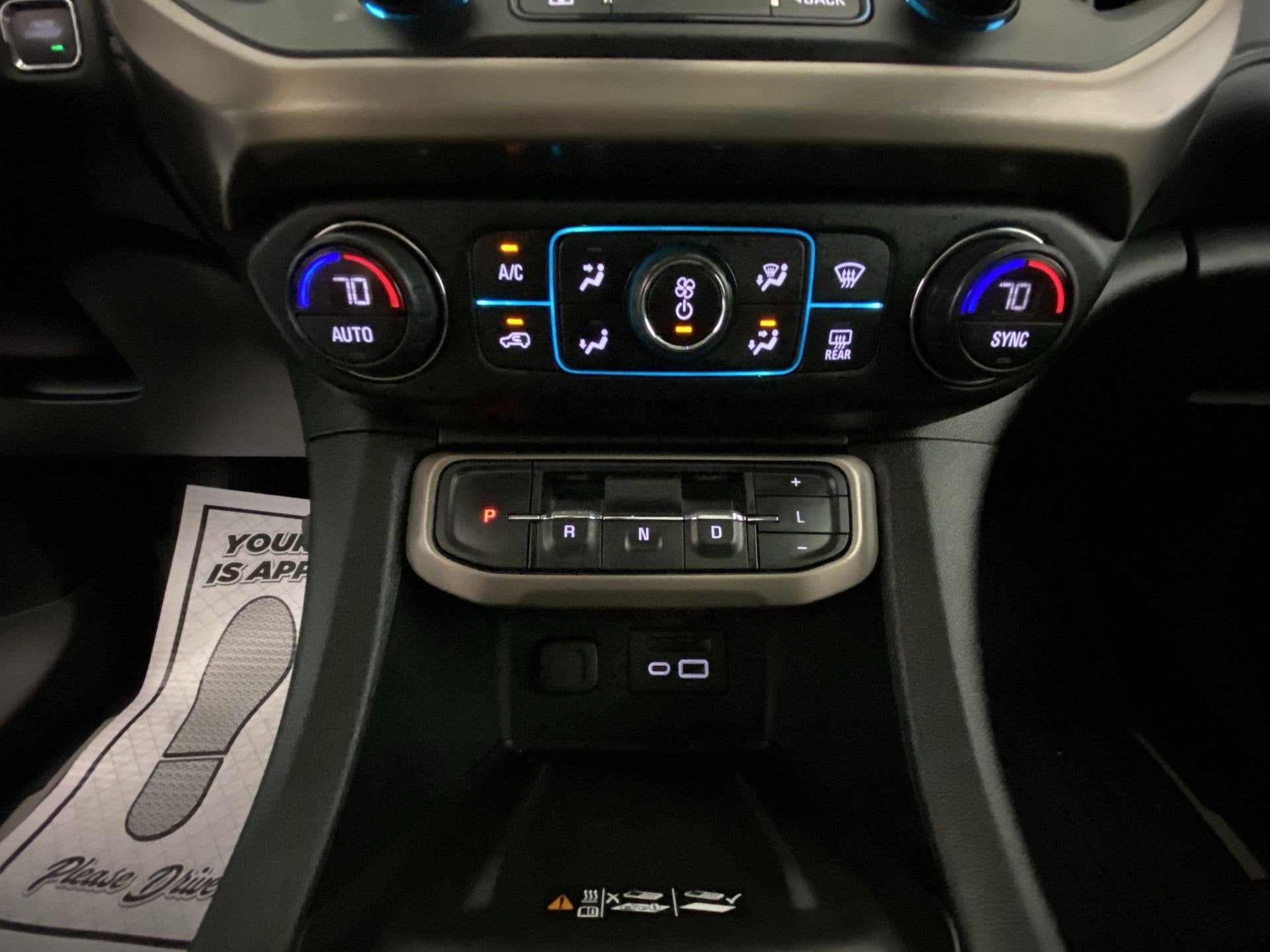 2021 GMC Acadia Denali