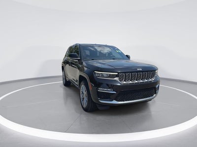 2022 Jeep Grand Cherokee Summit