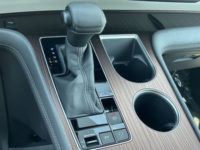 2022 Toyota Sienna LE 8 Passenger