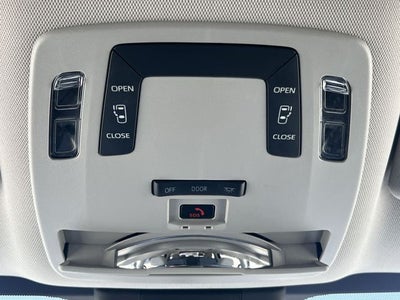 2022 Toyota Sienna LE 8 Passenger