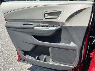 2022 Toyota Sienna LE 8 Passenger
