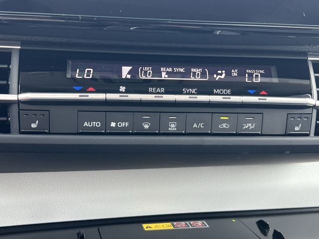2026 Toyota Sienna XLE 8 Passenger