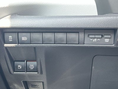 2026 Toyota Sienna XLE 8 Passenger