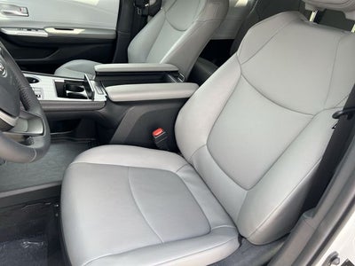 2026 Toyota Sienna XLE 8 Passenger