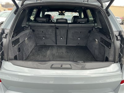 2025 BMW X5 M60i