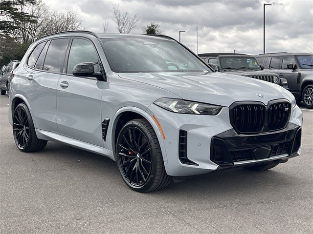 2025 BMW X5 M60i