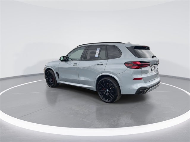 2025 BMW X5 M60i