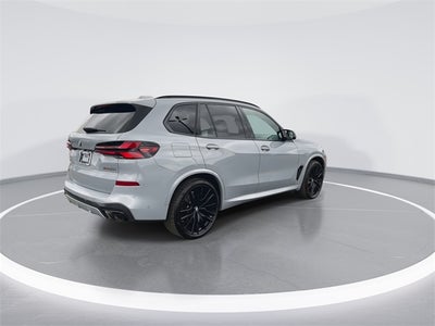 2025 BMW X5 M60i