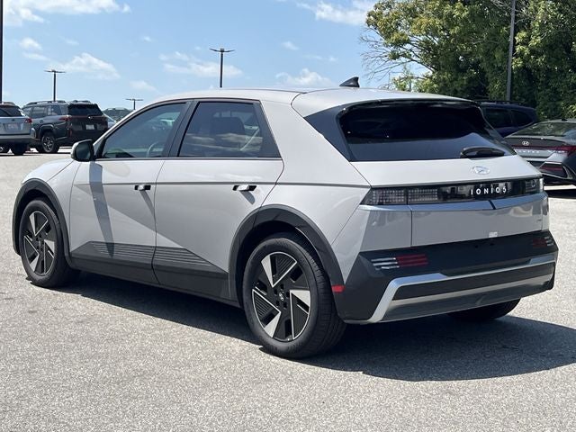 2025 Hyundai IONIQ 5 SE
