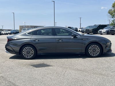 2025 Hyundai Sonata Hybrid SEL