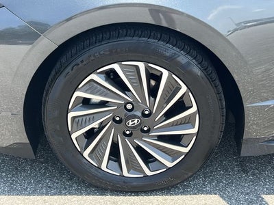 2025 Hyundai Sonata Hybrid SEL