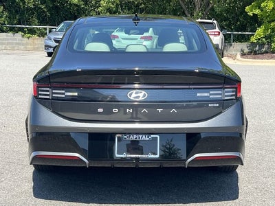 2024 Hyundai Sonata Hybrid Limited