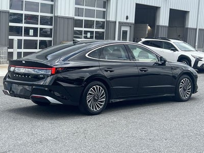 2025 Hyundai Sonata Hybrid Limited