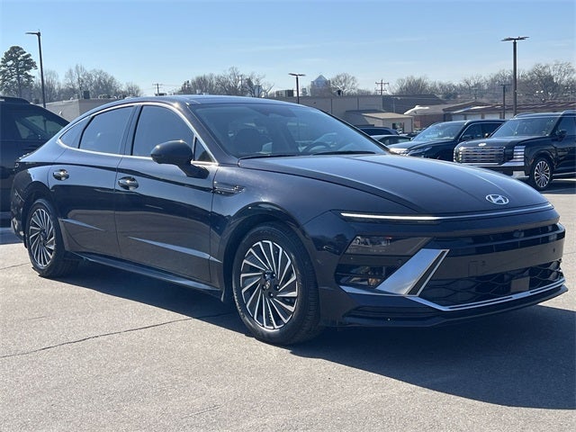 2025 Hyundai Sonata Hybrid Limited