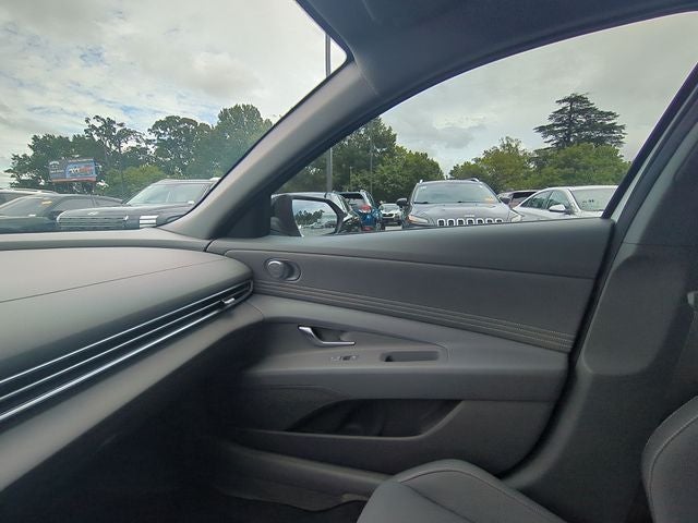 2025 Hyundai Elantra Hybrid SEL Sport