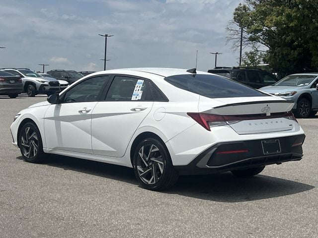 2025 Hyundai Elantra Hybrid SEL Sport