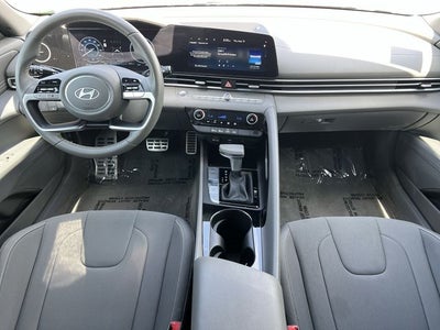 2025 Hyundai Elantra Hybrid SEL Sport