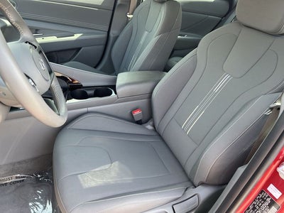 2025 Hyundai Elantra Hybrid SEL Sport