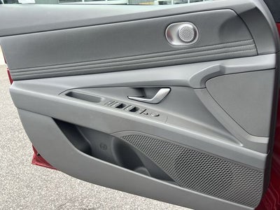 2025 Hyundai Elantra Hybrid SEL Sport