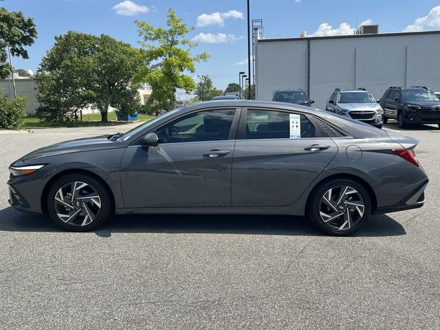 2025 Hyundai Elantra Hybrid Limited