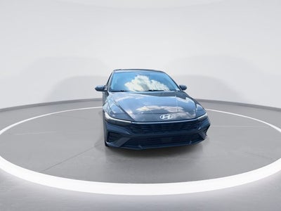 2025 Hyundai Elantra Hybrid Limited