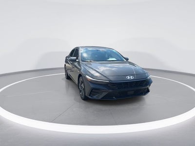 2025 Hyundai Elantra Hybrid Limited