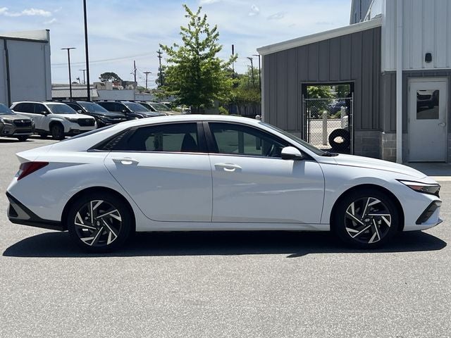 2025 Hyundai Elantra Hybrid Limited