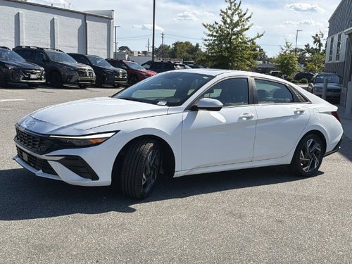 2025 Hyundai Elantra SEL Convenience