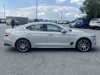 2025 Genesis G70 2.5T