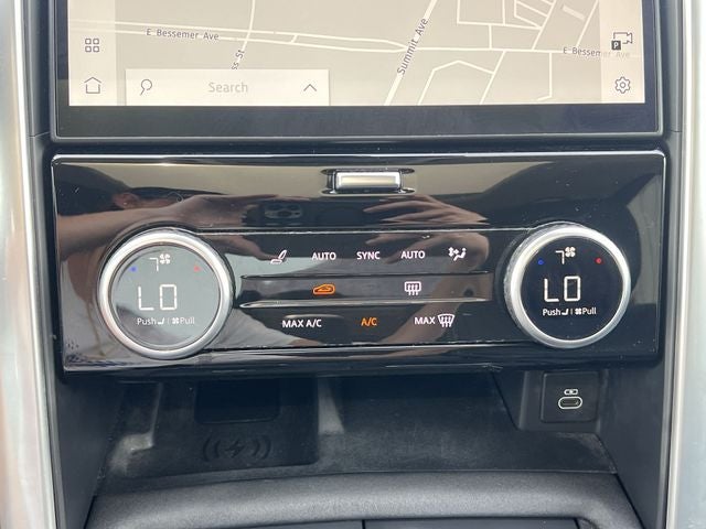2024 Land Rover Discovery S